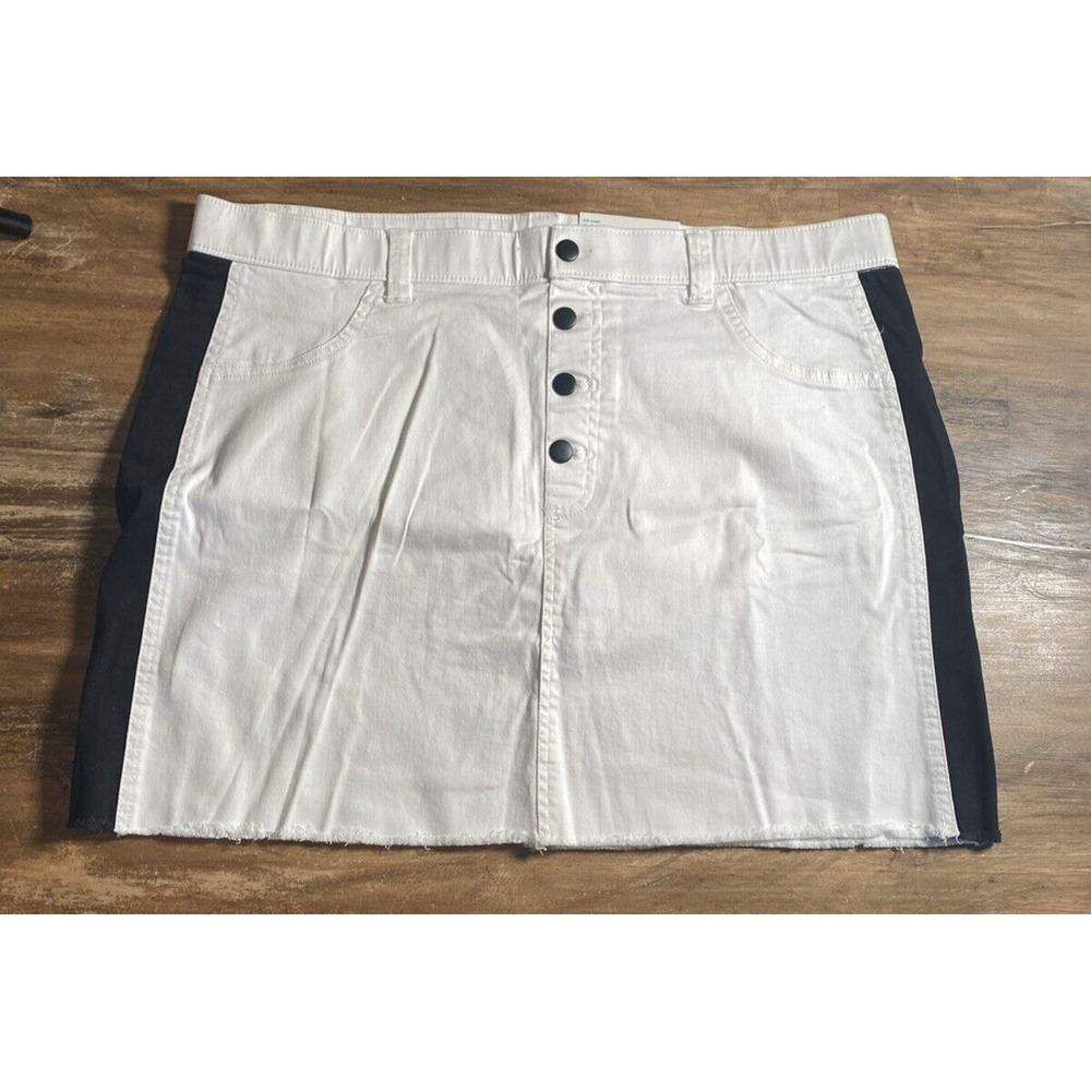 HUE New Tuxedo Cutoff Denim Mini Skirt Size XL NEW - Picture 3 of 8